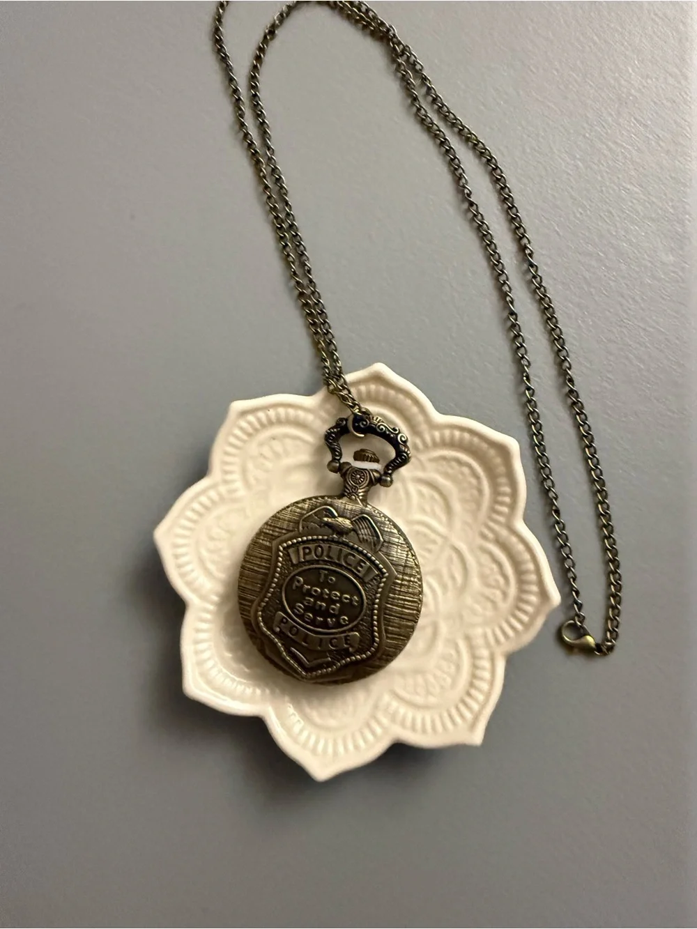 New bronze-toned quartz pocket watch engraved eagle POLICE To Protect and Serve